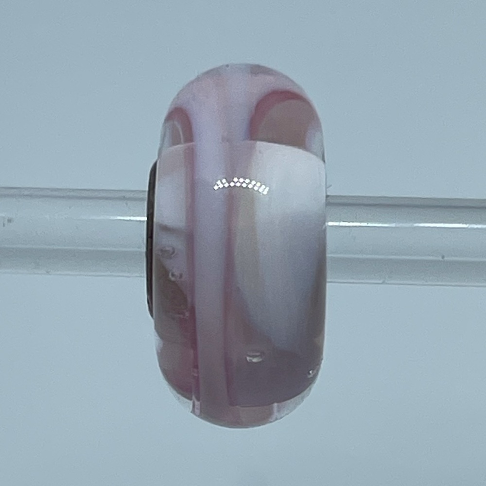 Trollbeads Rose Ribbon - Picture 4 of 5